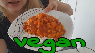 Veganes SüßkartoffelKichererbsenCurry  Rezept  Nici [upl. by Cenac171]