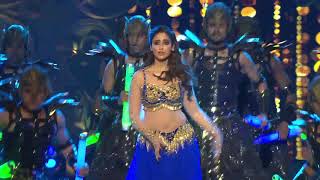 ileana dcruz performance Star Screen Award 2018 [upl. by Analos]