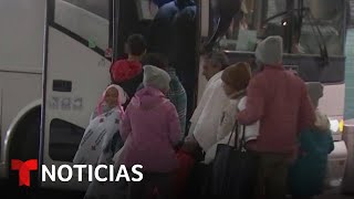 Las noticias de la mañana jueves 28 de diciembre de 2023  Noticias Telemundo [upl. by Aciamaj362]