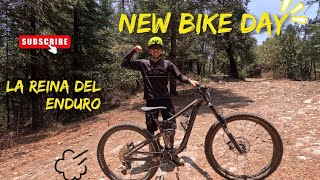 BikeCheck de la nueva bicicleta GIANT REIGN 2023 [upl. by Atilegna32]