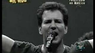 Pearl Jam  Yellow Ledbetter live  Mexico City [upl. by Langsdon161]