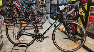 GIANT CONTEND 3 2022 QUICK REVIEW OF SPECS RYANBIKES SUPER SALE [upl. by Sidnak211]