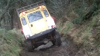 4x4 Land Rovers Green Laning and offroading on Hollinsclough in the Peak District Area [upl. by Yzzik810]