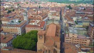 Benvenuti a Piacenza bellezza cultura passione natura [upl. by Oir]