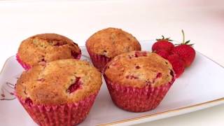 Briose cu capsuni  Muffins  Reteta simpla pas cu pas  Katys Food [upl. by Odeen]