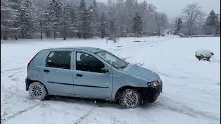 Snow drifting FWD Fiat Punto 12 8v [upl. by Trixie]