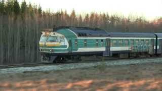 Гонка с дизельпоездом ДР1А  Race with DR1A DMU train [upl. by Acinehs]