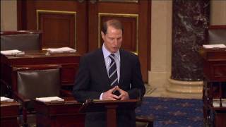 Wyden Pays Tribute to Senator Hatfield [upl. by Aimek707]