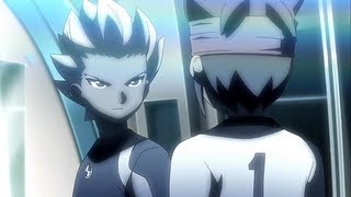 Inazuma eleven GO Crossover match Shinsei Inazuma Japan vs Inazuma Legend Japan HD [upl. by Aelc908]