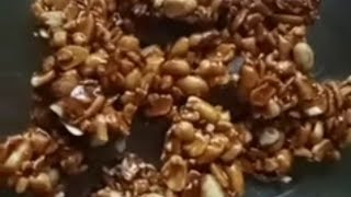 Shengdana Chikki recipe crispy healthy 😋🤤 [upl. by Tade683]