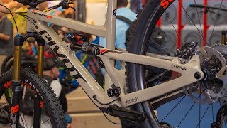 Pivot Firebird 29 CarbonEnduro für Park amp raues Terrain Eurobike 2018 [upl. by Kata70]