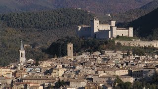 Spoleto  Cosa visitare in un giorno [upl. by Anitsirhk]