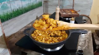 Delicious Pan Fried Potatoes  Easy Skillet Potatoes Recipe [upl. by Ecyle]