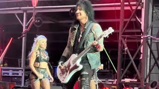 Motley Crue  Kickstart My Heart  01072023  Wembley Stadium London [upl. by Chaing]