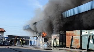 Montalto incendio stabilimento località Due Pini [upl. by Fuhrman962]