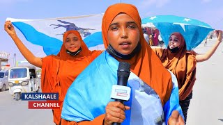 Gabadhii bilowga Kacdoonka Laascaanood siday Calanka Somalia oo ka hadashay Guusha SSC Khaatumo [upl. by Atikan]