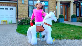 My little horsey song for children by Max and Katy [upl. by Thornburg]