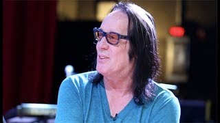 Todd Rundgren Rig Rundown Guitar Gear Tour with Guitarist Jesse Gress [upl. by Augustus]