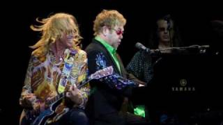 1  Funeral for a FriendLove Lies Bleeding pt 1  Elton John  Live in Youngstown [upl. by Grania]