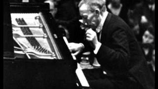 Rachmaninoff plays KreislerRachmaninoff Liebesleid 1921 rec [upl. by Yrokcaz602]