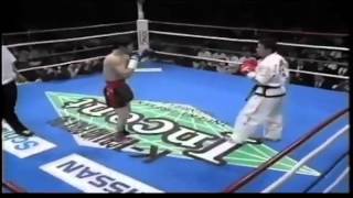 Taekwondo VS Muay Thai KO  K1 GP FINAL  YouTube [upl. by Ettedanreb454]