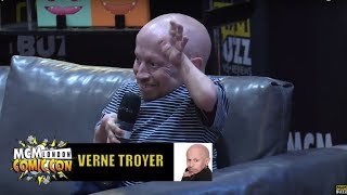 Verne Troyer MCM London May 2017 [upl. by Lacagnia]