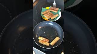 Okay  Wat eten we vandaag Een vluggertje  Wrap met krokante groenten en fishsticks [upl. by Adrien]