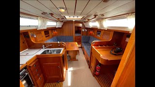 Hallberg Rassy 34 Inside [upl. by Thin]