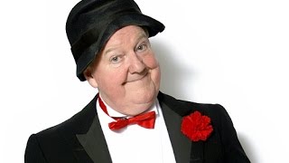 Jimmy Cricket Comedian Interview  Starring In Snow White Leeds 2016 Pantomime White Rose [upl. by Ahsatin57]