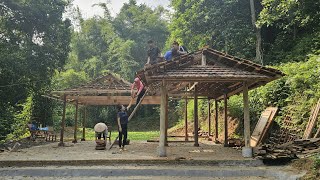 Day 5 at the resettlement site Neighbors come to help Kong reroof his house [upl. by Eiruam983]