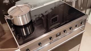 Smeg C9CIMX9 inductie fornuis  Video  De Schouw Witgoed [upl. by Yelkreb]