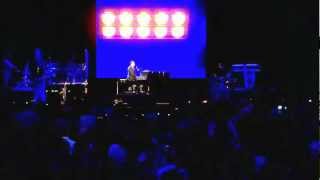 Lionel Richie  Hello Live in Paris [upl. by Trammel]