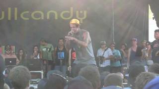 YelaWolf  Warped Tour quotBilly Crystalquot  quotGood to Goquot Live on 7162011 [upl. by Aileek]