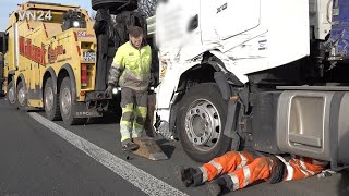 09022023  VN24  DashCam zeigt LKW Unfall am Stauende A2 bei Lünen live [upl. by Aidualc]