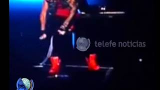 La reacción de Justin Bieber con una bandera de Argentina  Telefe Noticias [upl. by Lebasy]