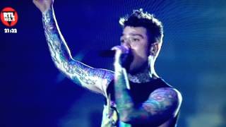 Fedez  Pensavo fosse amore e invece Live Forum 21032015 [upl. by Ecinereb32]