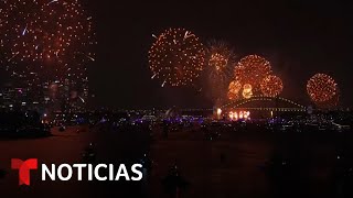 Australia recibe el 2024 con fuegos artificiales [upl. by Nimesh]