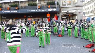 Fasnacht Bern 2014  Gassenkonzert Notäfrässer Münsingen 57 [upl. by Eidurt]