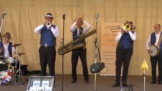 Dixieland Crackerjacks  Royal Garden Blues  Bevern [upl. by Selrahcnhoj697]