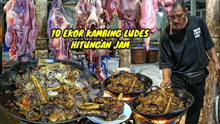 CUMA HITUNGAN JAM 10 EKOR KAMBING LUDES SATE KLATAK PAK BARI  KULINER BANTUL YOGYAKARTA [upl. by Eidnew]