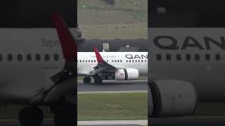 QANTAS BOEING 737 800 LANDING RWY34 MELBOURNE YMML 🛬🛬🛬🛬🛬🛬🛬🛬🛬 [upl. by Eeruhs]