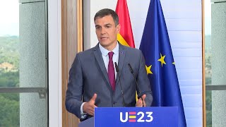 Sánchez promete quotseguir defendiendo a Ucraniaquot durante la presidencia del Consejo de la UE [upl. by Lietman]