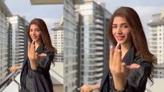 Kinza Hashmi First Official TikTok Video shorts kinzahashmi merebanjao hook ruposh [upl. by Gulgee]