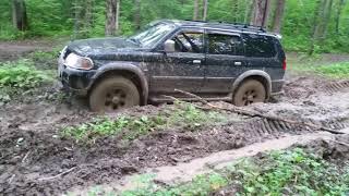 mitsubishi pajero sport 30 offroad [upl. by Urbain]