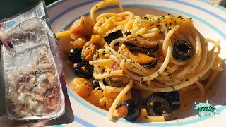 Come cucinare il pesce surgelato per fare gli spaghetti [upl. by Anirdnajela260]