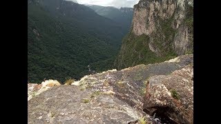 UMA DAS MAIORES CACHOEIRAS DO BRASIL  ELDOURADO ꟾ SERRA DO ARACÁ ꟾ BARCELOS ꟾ AMAZÔNIA ꟾ BRASIL [upl. by Novelc]