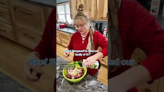 SUPER EASY BEEF STROGANOFF FOR DiNNER😋 justthebells10 cooking dinnerideas dinnertime bigfamily [upl. by Rebecca]