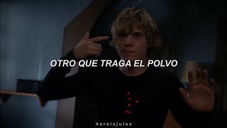 Evan Peters Hollaback Girl x Another One Bites The Dust  Español [upl. by Annim]