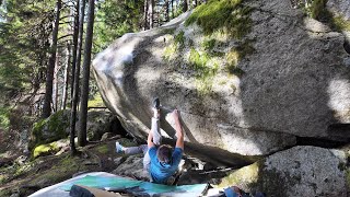 Squamish Bouldering Underworld V10 [upl. by Gavrah]