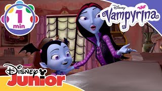 Vampyrina  Musik Städsången 🎶 Disney Junior Sverige [upl. by Asimaj]